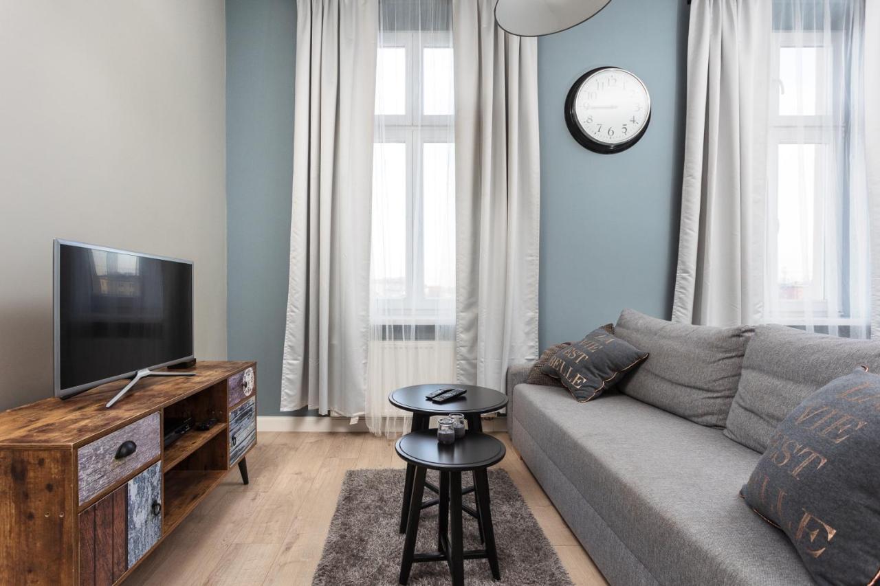 Of The Kings - Mosaic Apartamento